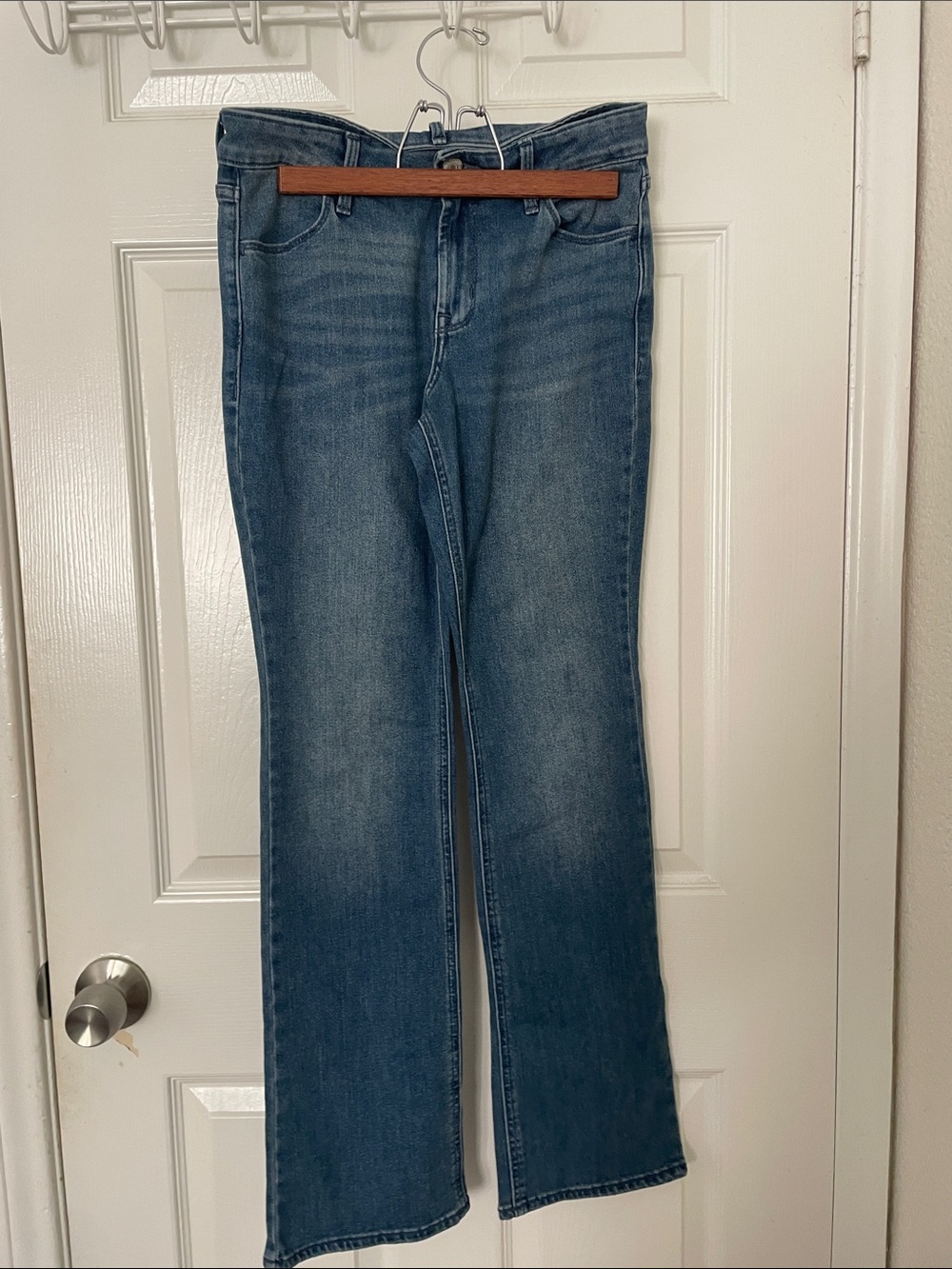 Old Navy Women's Medium Blue Flare Jeans